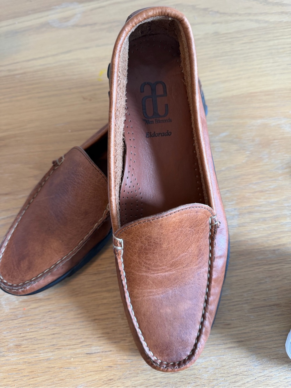 Allen Edmonds El Dorado brown leather
Driving MOC Loafers Men’s Size 10 D